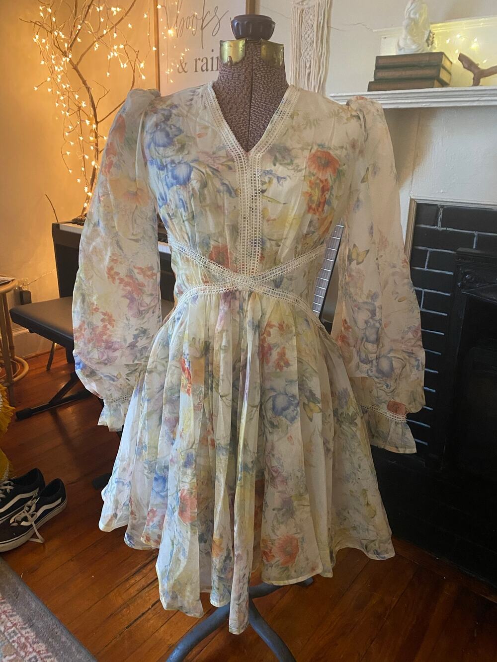 Miss Rosier Cream Floral Butterfly Mini Dress Size S